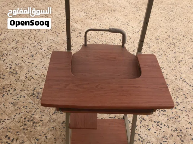 طاولة كمبيوتر