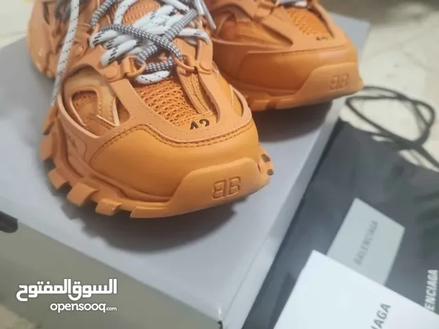 Balenciaga Track Trails Laces