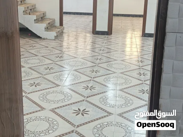 140 m2 2 Bedrooms Townhouse for Rent in Basra Saie