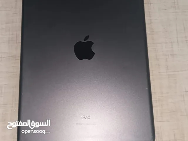 Apple iPad 7 32 GB in Al Dhahirah