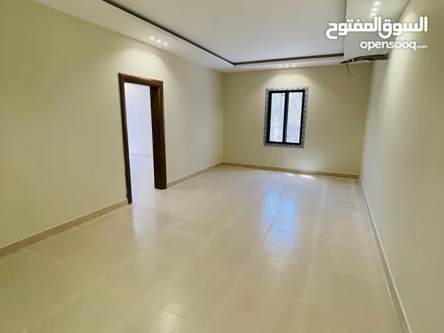 170 m2 3 Bedrooms Apartments for Rent in Dammam Al Wahah