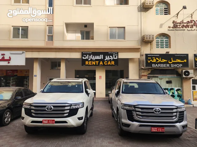 تأجير ايجار سيارات لاندكروزر يارس النترا التيماء صني مازدا باجيرو