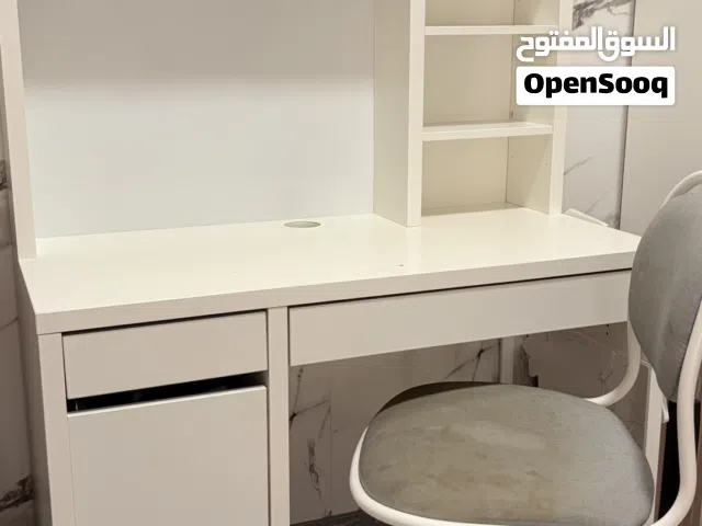 طاولة وكرسي مكتب ايكيا للبيع