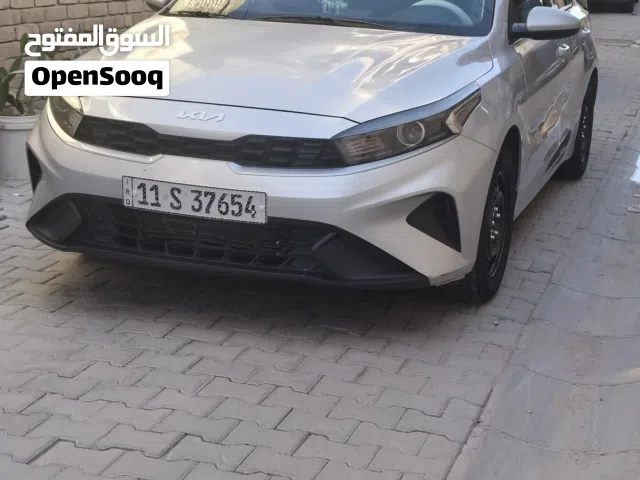 2023 كيا سيراتو Standard