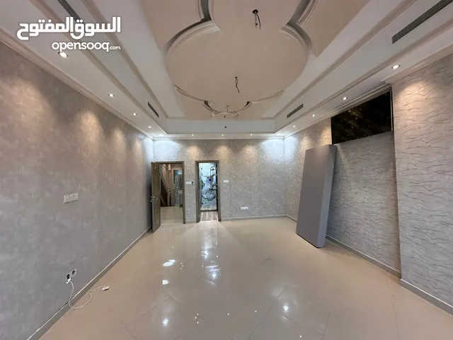 4375 m2 4 Bedrooms Apartments for Rent in Sharjah Al Majaz