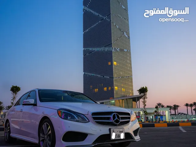 Mercedes-Benz E350 2016  AMG Sport / Luxury Full Option