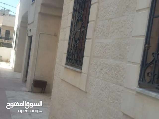 بيت مستقل للبيع اربد غرب قصر العدل