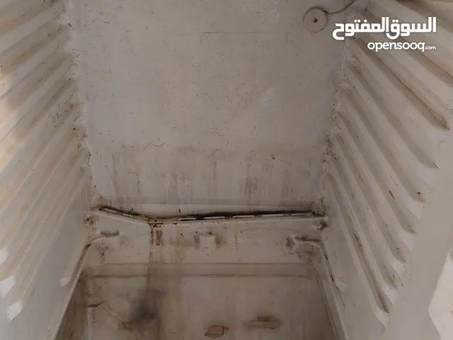 ثلاجة ايديال اليت جيدة جدا جدا