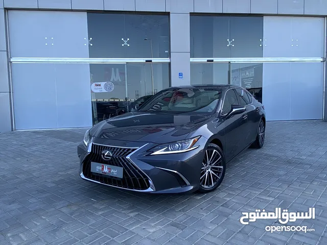 Used Lexus ES in Muscat