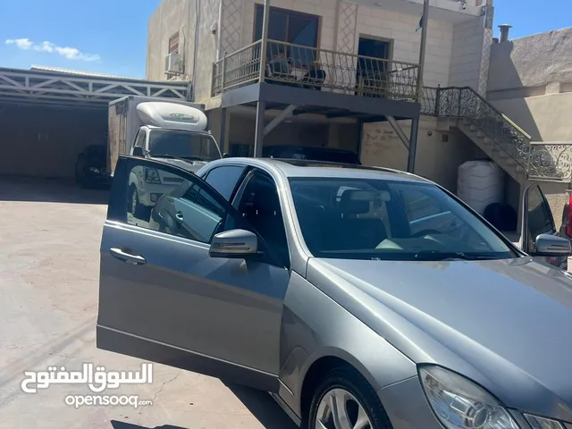 مرسيدس E200 للبيع موديل 2013