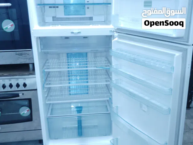 نبيع ثلاجه مديل حديث استخدام خفيف ثلاجه توشيبا 24 قدم معا التوصيل والكفاله