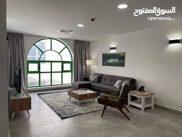 90 m2 1 Bedroom Apartments for Rent in Manama Juffair