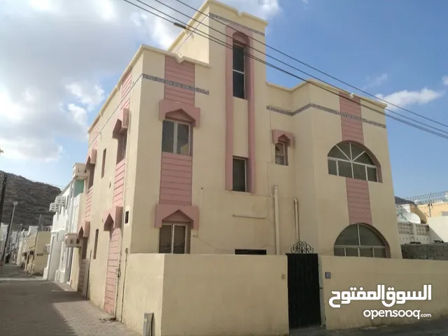 180m2 3 Bedrooms Townhouse for Sale in Muscat Other