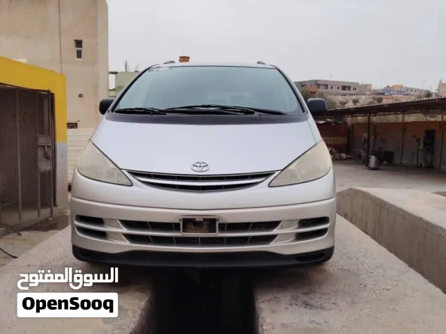 2002 تويوتا بريفيا LE