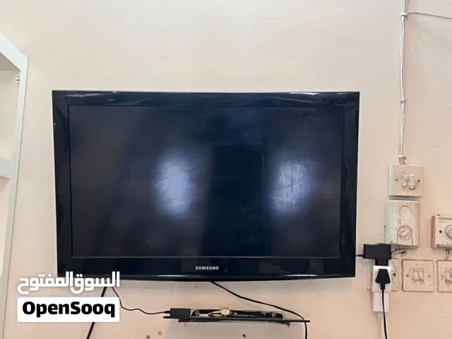 للبيع شاشه سامسونج 32 بوصه