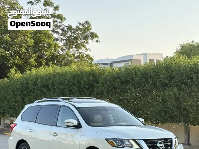2018 Nissan Pathfinder SL
