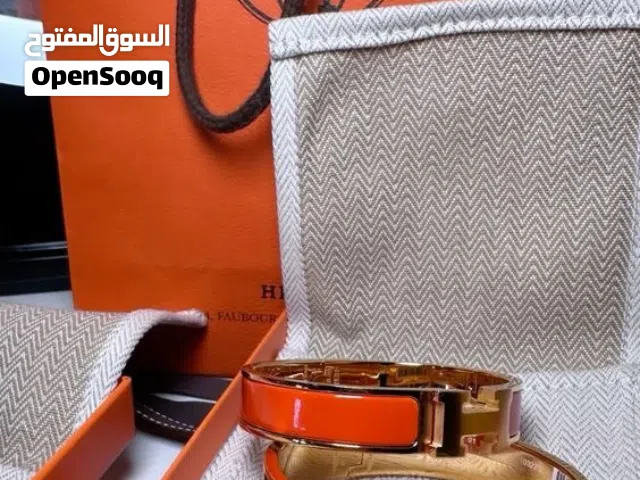 اكسسوارات نسائية مميزة وراقية  معدن ستيل وريديوم مقاوم للصدأ  منهم الكارتير والتيفني والفان كليف