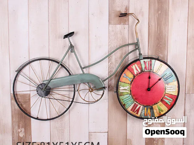 Cycle clock decor piece