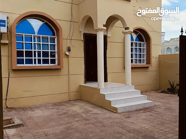 فيلا للايجار بصحار الملتقي Villa for rent in Sohar Al Multaqa