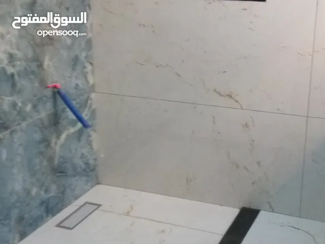 اسطي سيراميك حمامات ومطبخ وصاله وغرف ومساحات مختلفة وباسعار مناسبه جدا