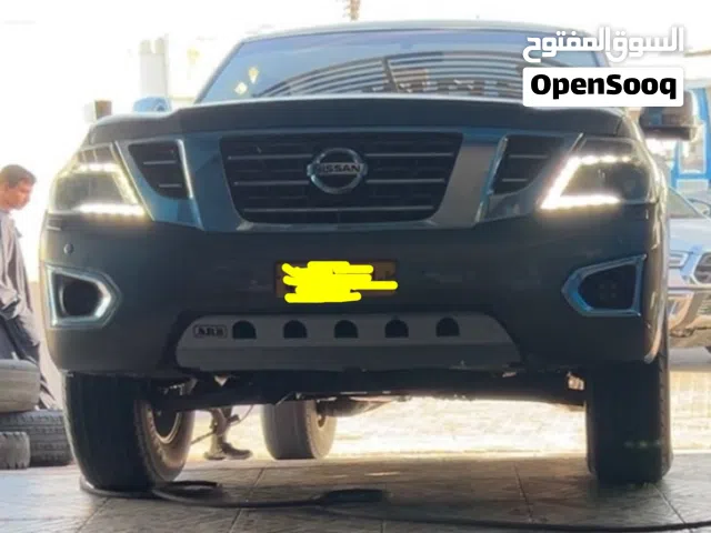 صفيحة نيسان المدعميه القصيره تركب من موديل 2010 الى 2019