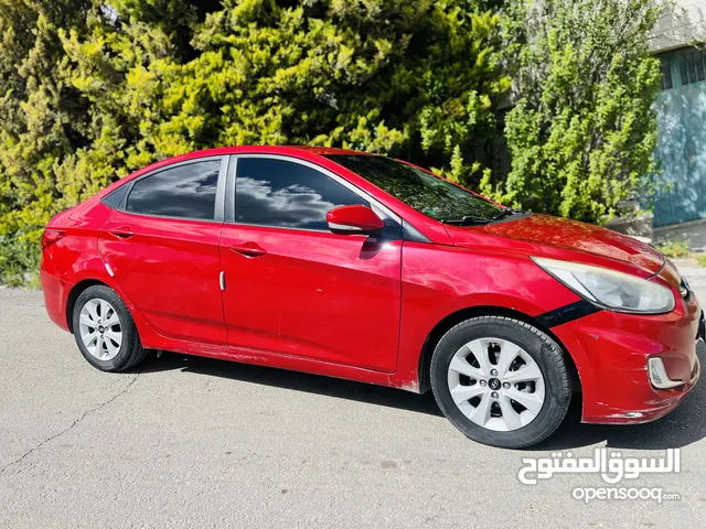 Hyundai Accent