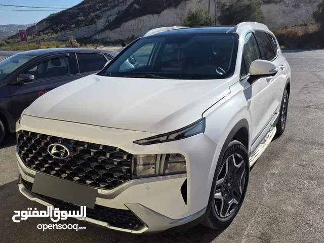 هونداي سنتافي  2023 ابيض هابيرد