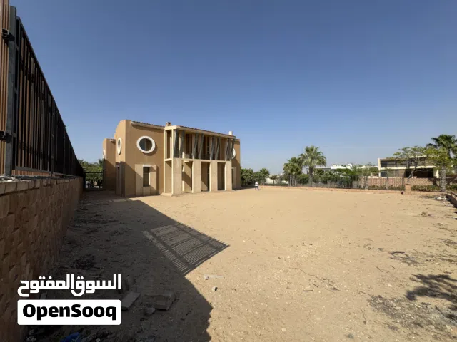 670 m2 More than 6 bedrooms Villa for Sale in Giza Sheikh Zayed