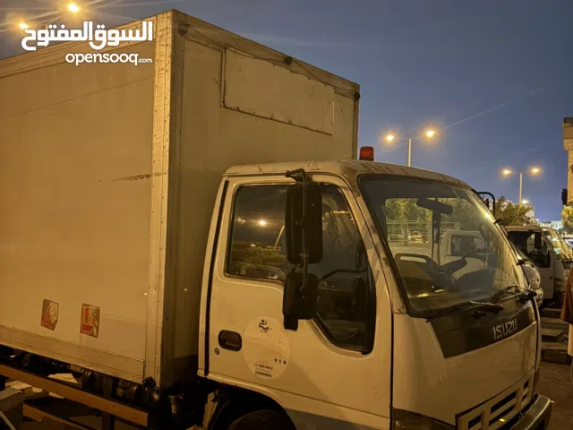 Isuzu Dana 2007 modal  Box 5 metar  No need any work in workshop buy and work