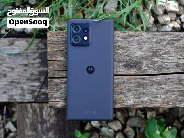 موتورلا ايدج 40 برو ذاكرة 512