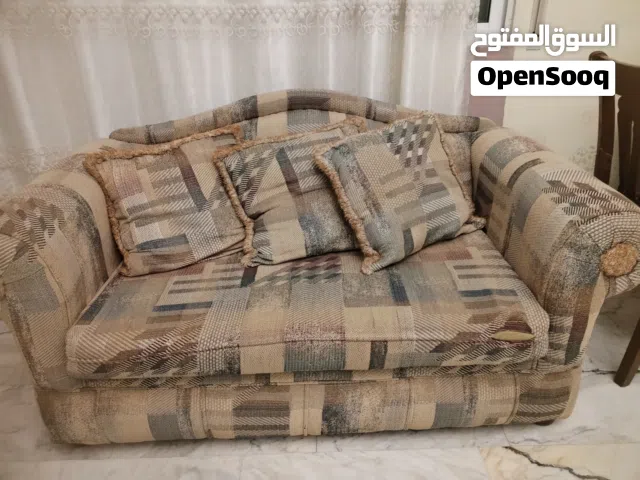 كنب مستعمل تفصيل ليس جاهز خشب سويد ثقيل جداا ممتاز 7 مقاعد  للبيع المستعجل