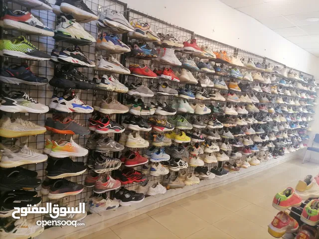 45 Sport Shoes in Jerash