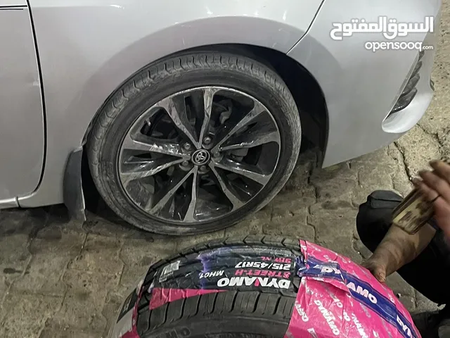 مطلوب اسبيت كرولا امريكي 2017