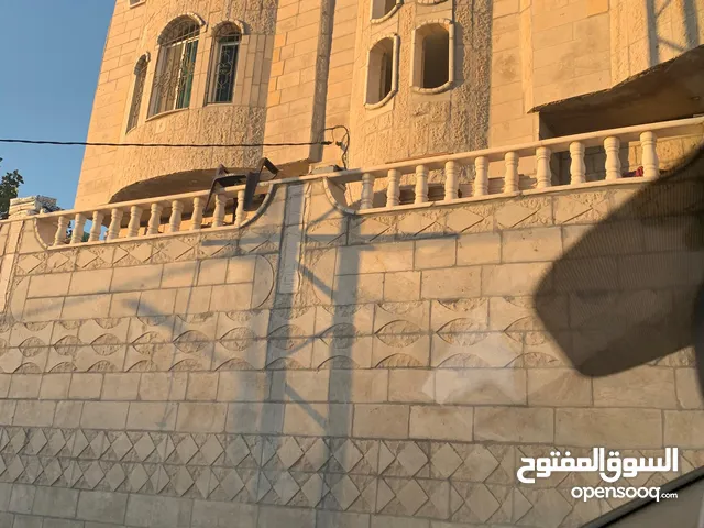 منزل مستقل للبيع من المالك مباشرة، 4 واجهات حجر، إطلالة خلابة على غابات عنبة