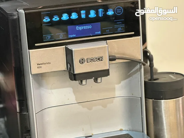 bosch VeroBarista 600 ماكينة قهوة مكفولة من أي خلل استخدام خمس اشهر السعر 800 الف وبيها مجال