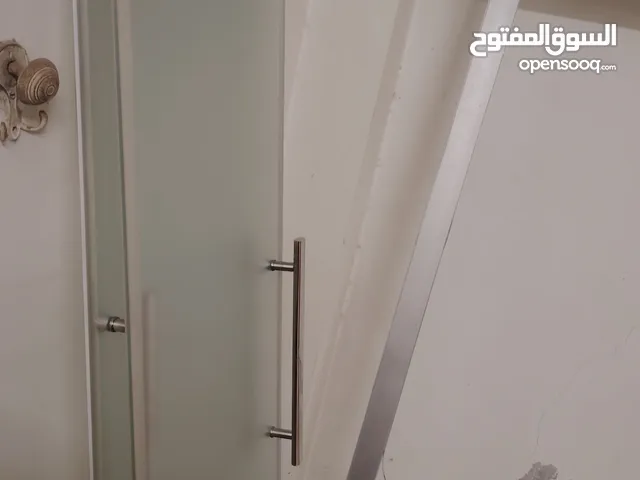 شاور بوكس استعمال قليل