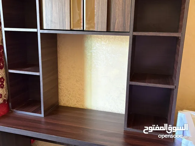 مكتب وكرسي استعمال خفيف