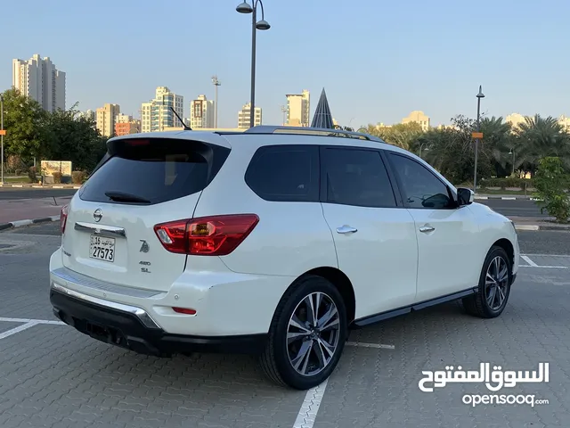 Used Nissan Pathfinder in Hawally