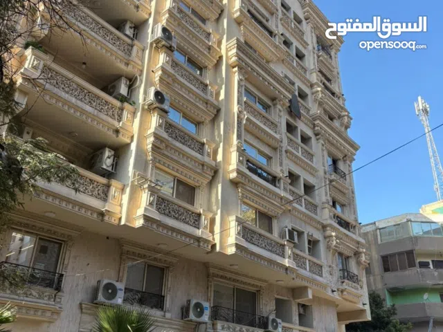 191 m2 3 Bedrooms Apartments for Sale in Giza Mohandessin