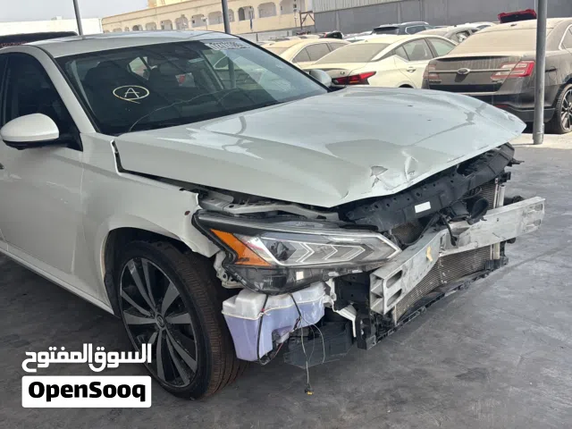 Nissan altima pla