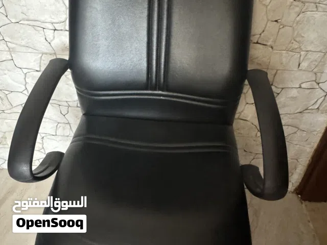 كرسي مكتب اسود للبيع جديد غير مستخدم
