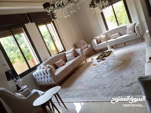 300 m2 5 Bedrooms Villa for Rent in Benghazi Beloun