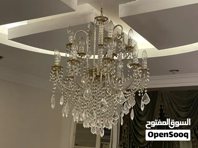 اثاث بيت للبيع السعر 5000 ريال قابل للتفاوض البسيط