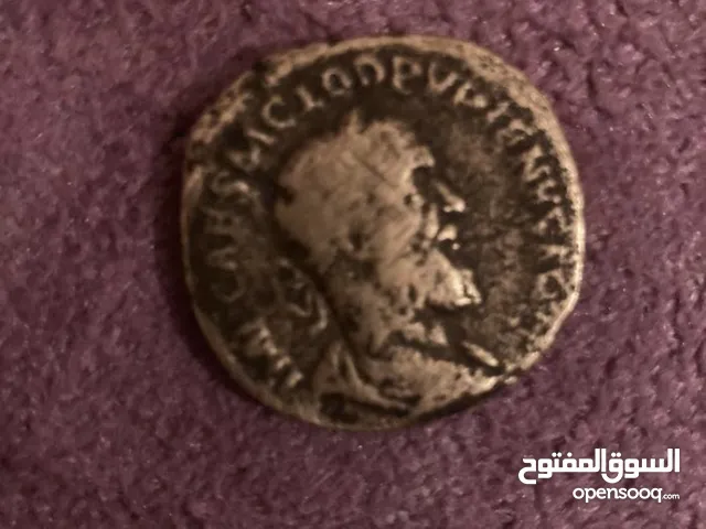 عملة رومانية قديمة