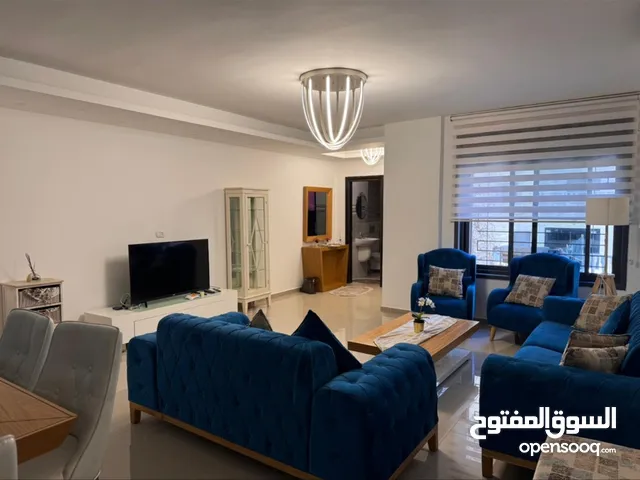 160 m2 3 Bedrooms Apartments for Rent in Ramallah and Al-Bireh Ein Munjid