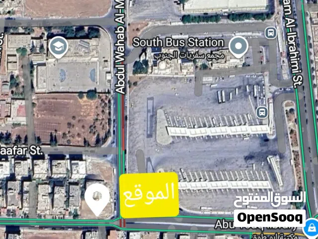 ارض مقابل مجمع الجنوب