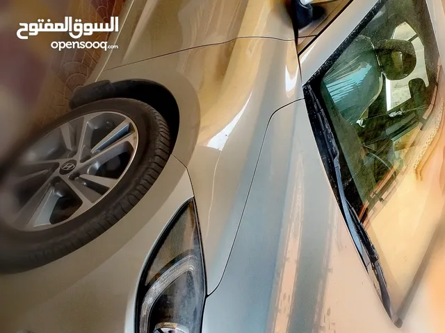 Used Hyundai Elantra in Al Batinah