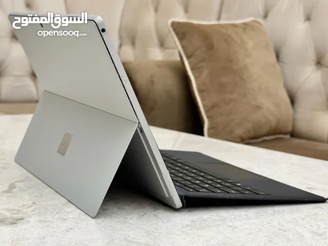 Microsoft Surface Pro 5 256 GB in Muscat