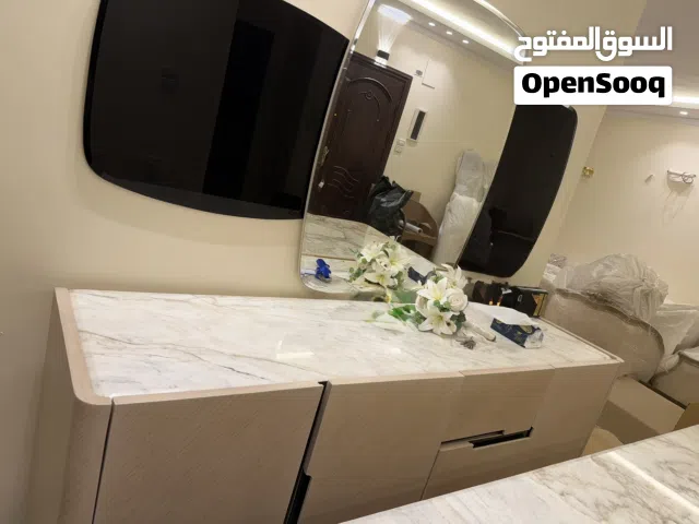 سفره تمن كراسي نيش وبوفيه