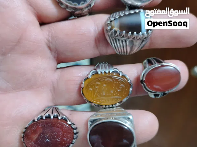 مجموعة محابس وكل محبس بسعره
